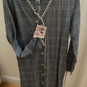Anne Lewin  Navy and White Plaid Nightgown small button down 100% cotton